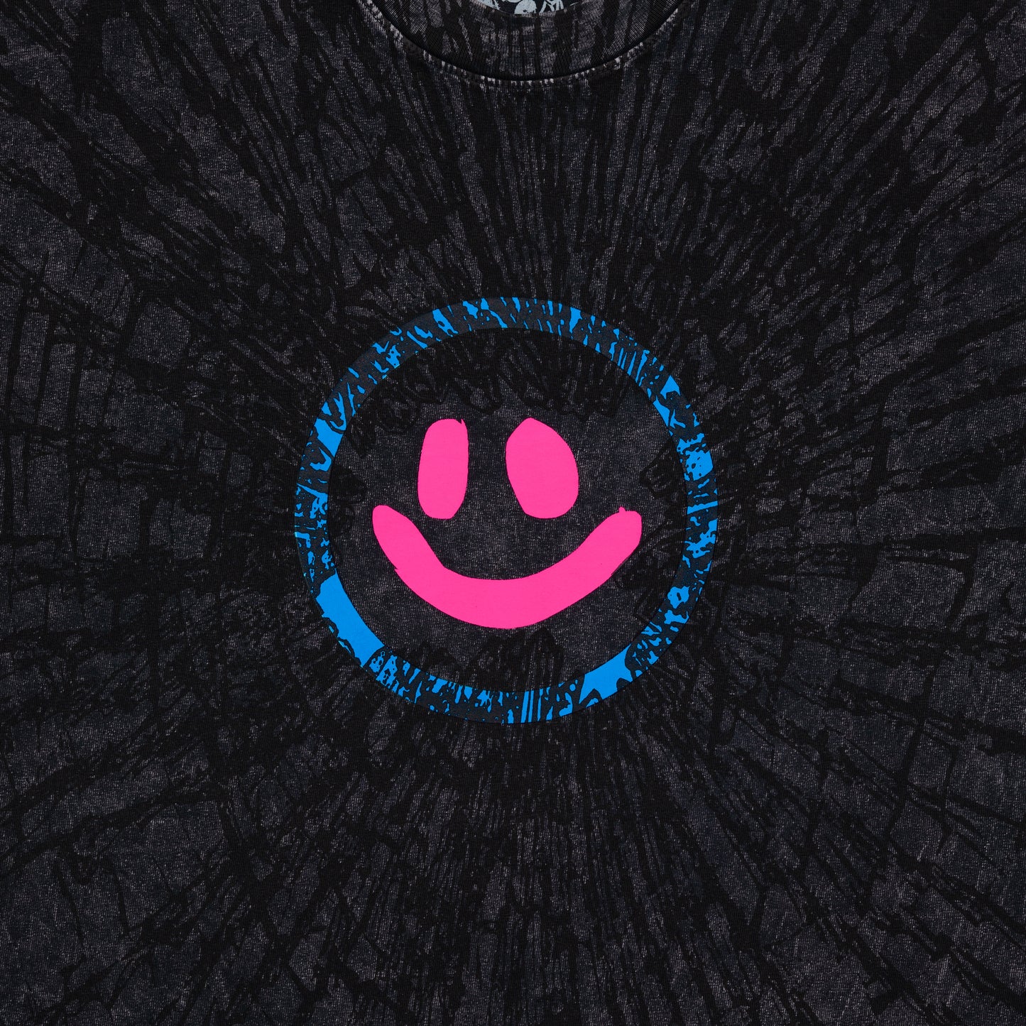 Cracked Smiley Tee (Carbon)